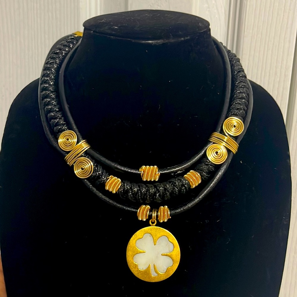 Collar
